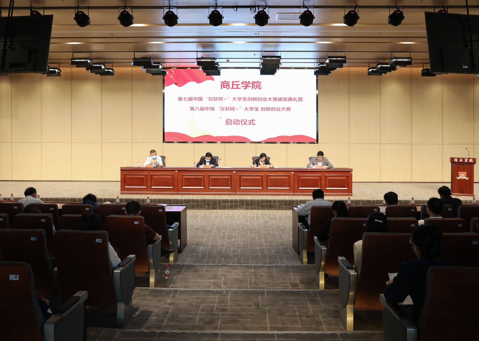 摄影记者郭成林2.jpg 摄影记者郭成林2.jpg